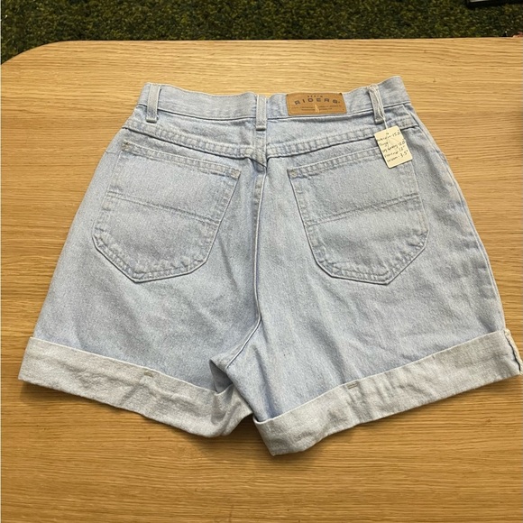 Vintage Riders by LEE denim shorts - Picture 3 of 6